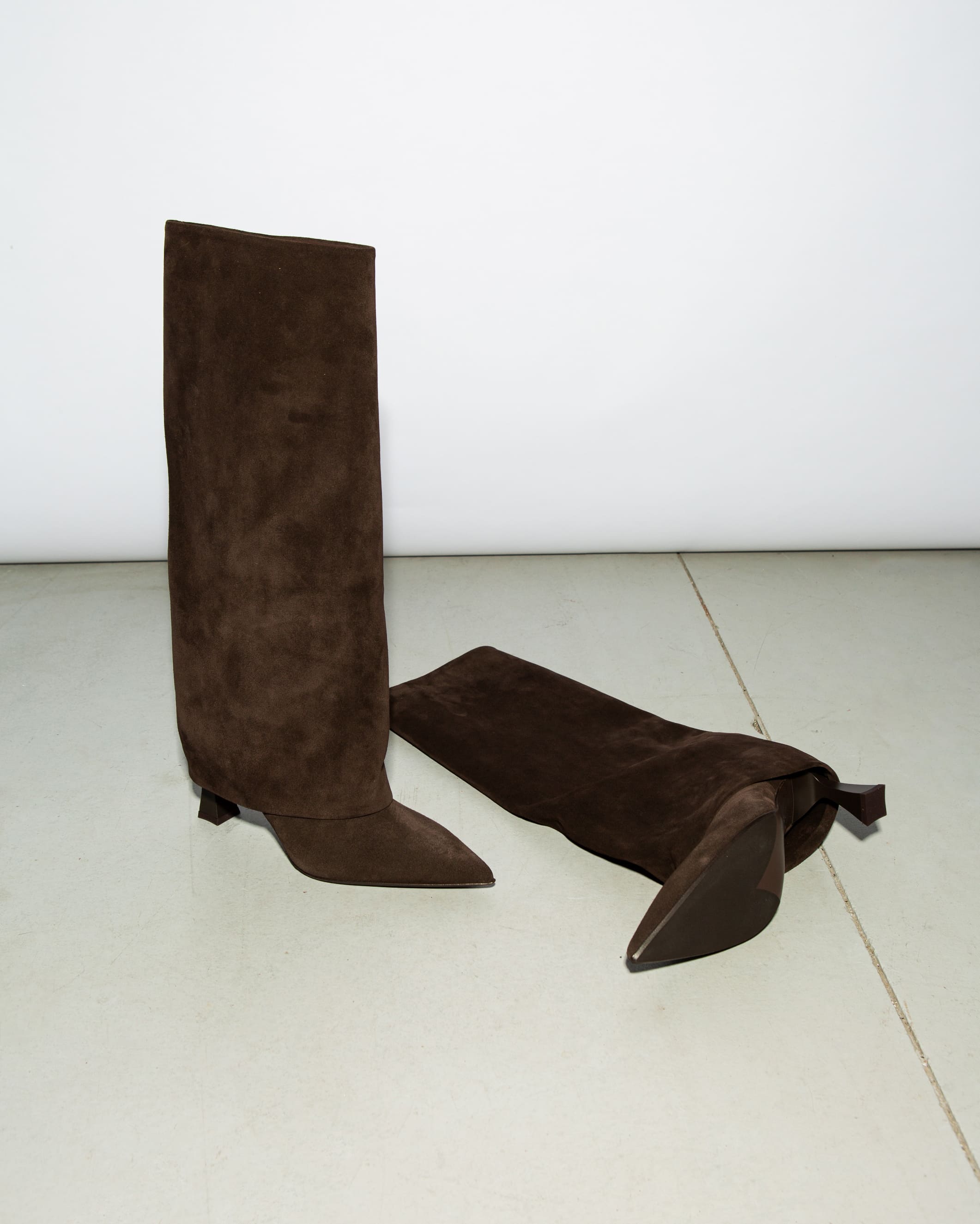 SERGIO LEVANTESI / Secret Vice 8