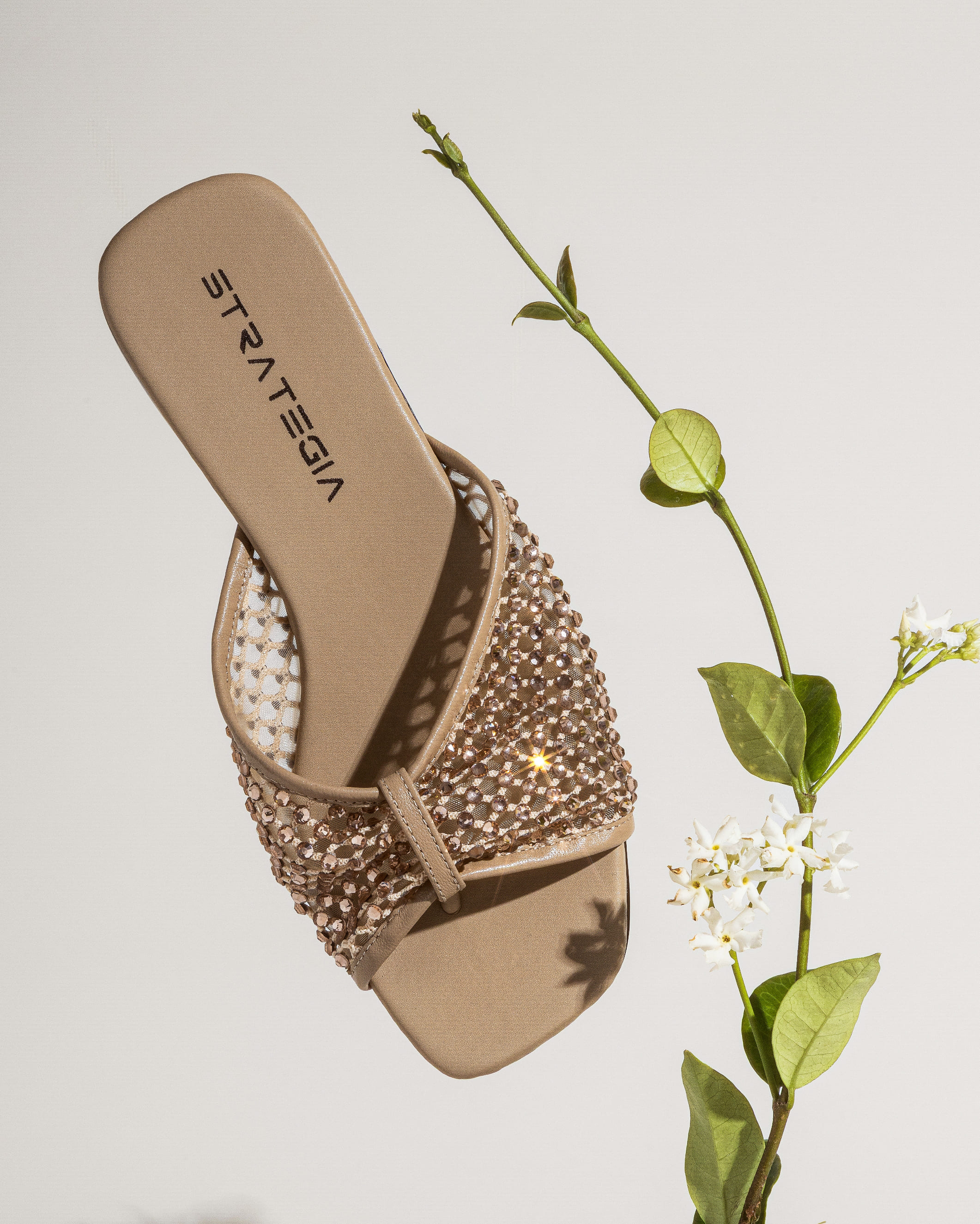 STRATEGIA SHOES / Crystal Capsule 2