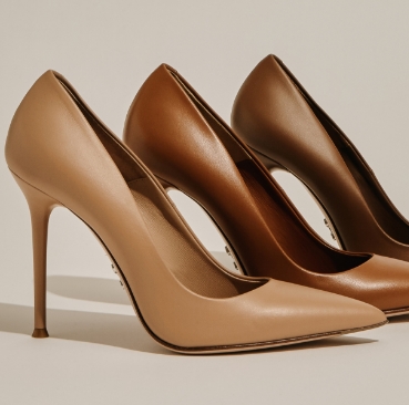 Autry editorial detail by Heavy Studio